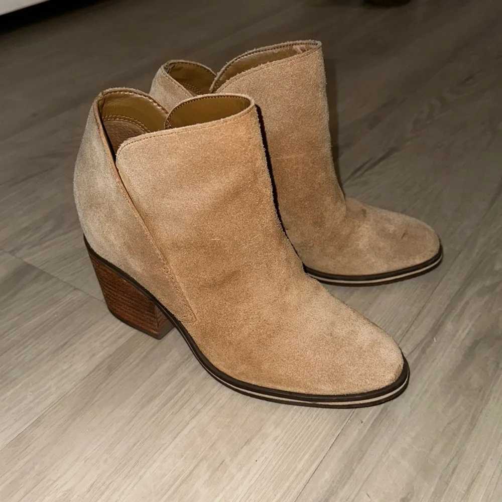 Jessica Simpson Tandra Ankle Booties - Picture 1 of 4